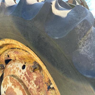 Vintage John Deere Model 40-S Tractor – Complete, Patina, Farm Find