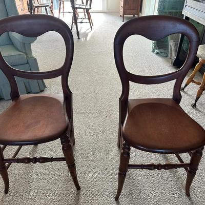 Sale Photo Thumbnail #4: A truly exceptional opportunity to acquire a magnificent pair of original Victorian Balloon Back side chairs, steeped in history and presented in a rare, prestigious condition. Dating precisely to the mid-19th century (circa 1840-1860), these chairs are a
