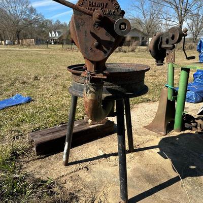 Antique Buffalo Forge “Handy” Hand-Crank Blacksmith Forge Blower