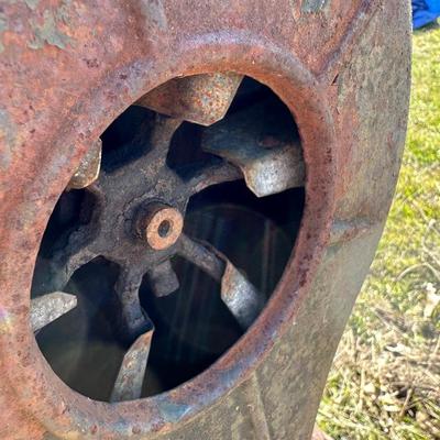 Antique Buffalo Forge “Handy” Hand-Crank Blacksmith Forge Blower