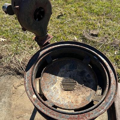 Antique Buffalo Forge “Handy” Hand-Crank Blacksmith Forge Blower
