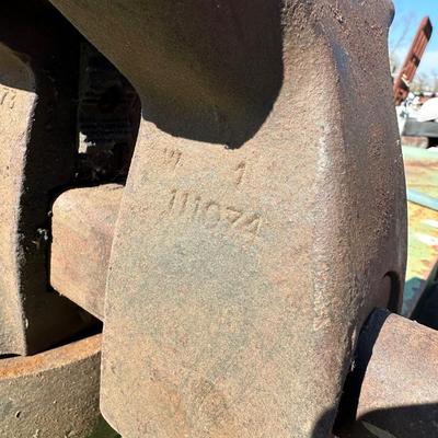 Antique Bench Vise