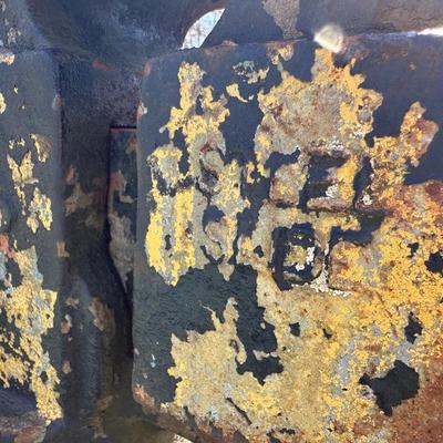 Vintage Sheffield Tool Co. Machinist Bench Vise – Size 56 – Swivel Base