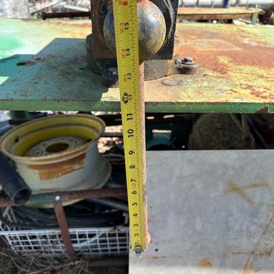 Vintage Sheffield Tool Co. Machinist Bench Vise – Size 56 – Swivel Base