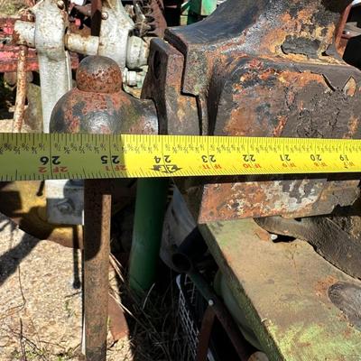 Vintage Sheffield Tool Co. Machinist Bench Vise – Size 56 – Swivel Base