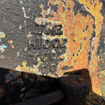 Vintage Sheffield Tool Co. Machinist Bench Vise – Size 56 – Swivel Base