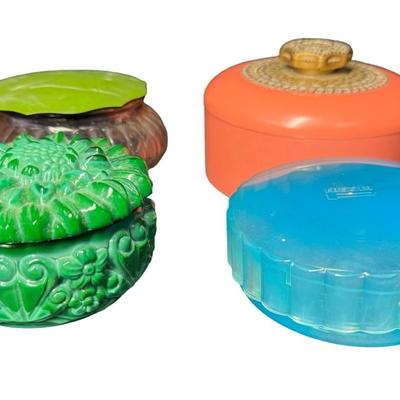 Sale Photo Thumbnail #431: Total of four pieces. Assorted materials. Measurement of largest: 5.5” Diameter. [BK]