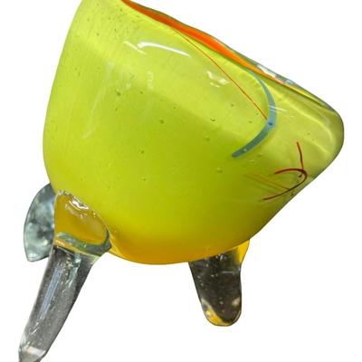 Sale Photo Thumbnail #442: Lime green with an orange interior. No obvious chips or cracks. Measurement: 8.5”H. Pre-auction estimate: $50-$100. [BK]