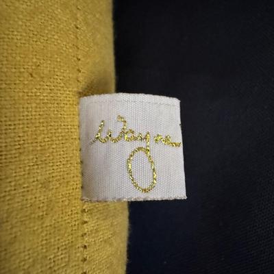 Sale Photo Thumbnail #456: This has the original tags. There is no obvious damage to this piece. Measurement: 16”H. Pre-auction estimate: $50-$75. [BK]