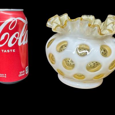 Sale Photo Thumbnail #459: No obvious chips or cracks. Measurement: 4.5”H. Pre-auction estimate: $50-$75. [BK]