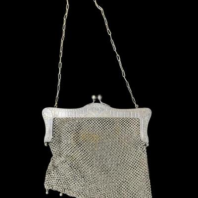 Sale Photo Thumbnail #479: Includes a German silver mesh purse, a La Regale sequin purse, a Celebrity bag, and a Whiting & Davis purse. Total of four pieces. Age related wear. [BK]