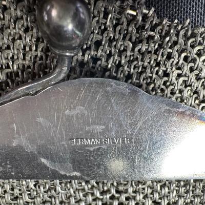 Sale Photo Thumbnail #480: Includes a German silver mesh purse, a La Regale sequin purse, a Celebrity bag, and a Whiting & Davis purse. Total of four pieces. Age related wear. [BK]