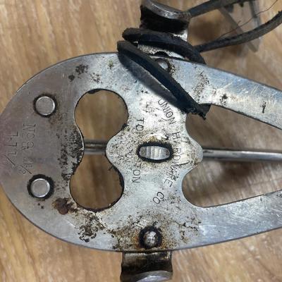 Union Hardware Shoe ice skate attachments