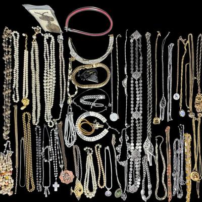 Fashion Necklace Assortment