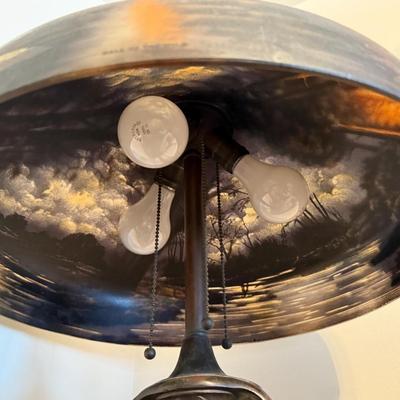 Antique PITTSBURGH Reverse Painted "CALL of the WILD" Table Lamp 22" Tall in VG Preowned Condition.