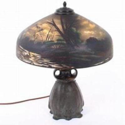 Antique PITTSBURGH Reverse Painted "CALL of the WILD" Table Lamp 22" Tall in VG Preowned Condition.