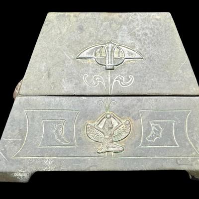 Sale Photo Thumbnail #650: Brass construction. Measurement: 3.5”H x 5.5”W x 5”D. [BK]