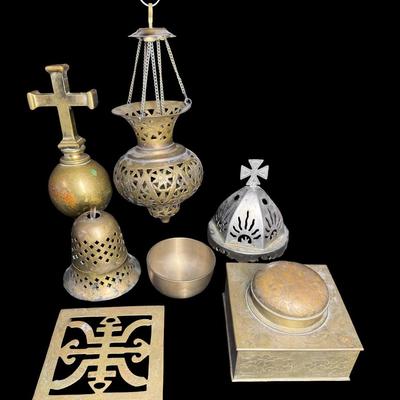 Sale Photo Thumbnail #667: Includes incense burners, a finial, a trivet, and more. Total of six pieces. [BK]