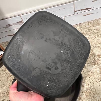 Lot 6 Wagner & Square skillet