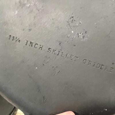 Lot 10 Assorted Skillets