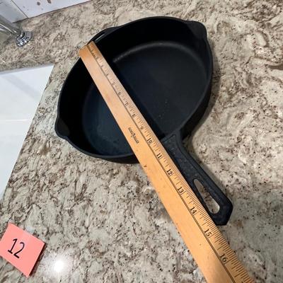 Lot 12 Early Griswold Skillet