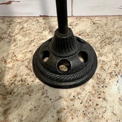 Lot 16 Retro Water spout towel holder