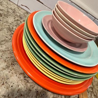 Lot 26 Asst Vintage Dinnerware