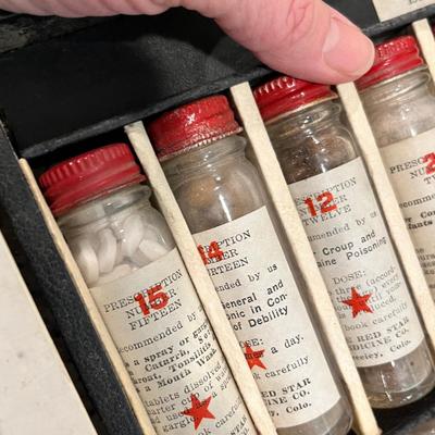 Lot 27 Early 1900s medical kit