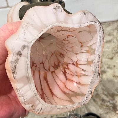 Lot 29 Praying girl night light