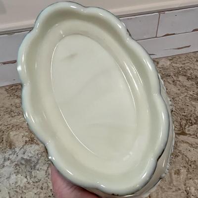 Lot 30 Northwood Custard Glass bowl