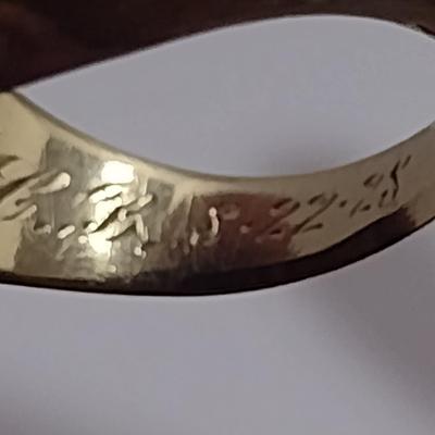 10 Karat Yellow and White Gold with Onyx Men's Ring- Size 8 3/4, Approx Total Weight 8.92 Grams (#2)