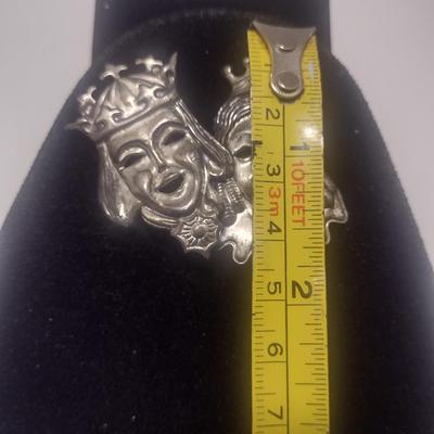 Vintage Sterling Silver Lang Pin- King and Queen Design- Approx Total Weight 9.98 Grams (#4)