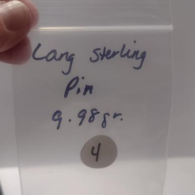 Vintage Sterling Silver Lang Pin- King and Queen Design- Approx Total Weight 9.98 Grams (#4)