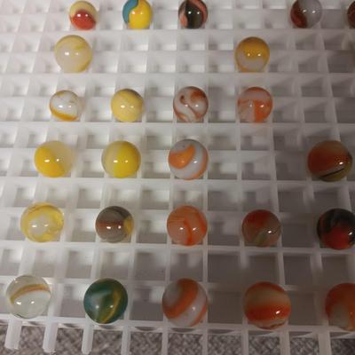 AN ASSORTMENT OF MARBLES