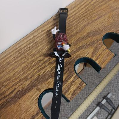 3 HANDCRAFTED WOODEN TOYS AND A CALIFORNIA RAISINS WATCH