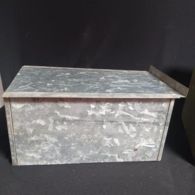 GALVANIZED MILK BOX, STRAINER PADS AND METAL BREAD BOX