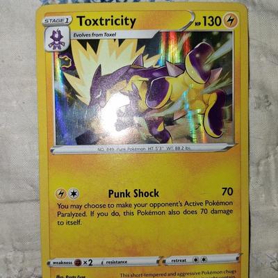 Sale Photo Thumbnail #27: Individual Cards. 10 random cards. 95 to current. Rare, Common, Halos