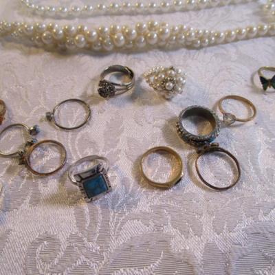 Sale Photo Thumbnail #63: Vintage rings, clip-on earrings, necklaces, bracelet, beaded lanyards. See pictures