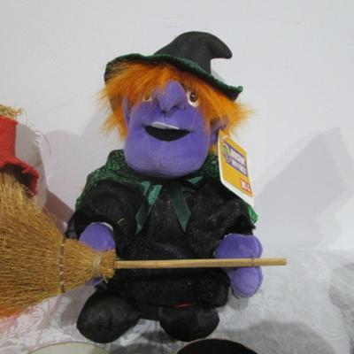 Sale Photo Thumbnail #85: Talking, moving & singing witch takes 3 AA batteries not included; musical, lighted & moving Halloween carousel takes 4 AA batteries not included; metal black cat; Boo-pers makes creepy noise; scarecrow pumpkin