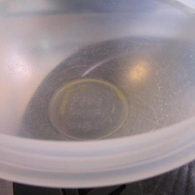 Sale Photo Thumbnail #120: Stove-top grill, 2 frying pans, 3 covered mixing bowls, 9 x 13" cake pan, loaf pan