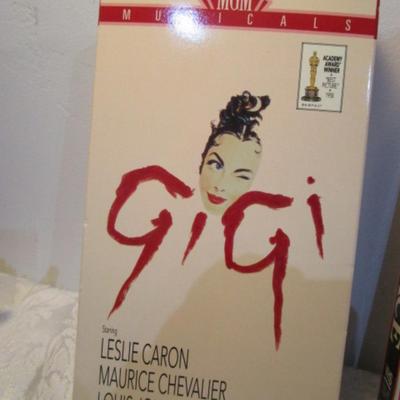 Sale Photo Thumbnail #467: See pictures, 2 of the movies are new