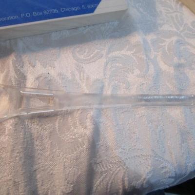 Sale Photo Thumbnail #556: 7 yellow 5" x 7" legal pads 3 Post-it 4" x 6" lined pads, 2 boxes of staples, 1 box 3.62" x 6.5" security envelopes, 2 pkg (100 ea) plus 66 loose 4" x 6"  index  cards, 2 rolls shipping tape, 3 pkg index dividers, ruler, clipboard, wirebound notebook