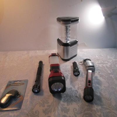 Sale Photo Thumbnail #725: Some have batteries, See pictures