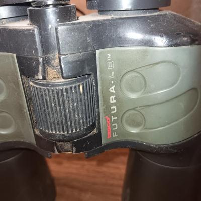 TASCO FUTURA LE BINOCULARS