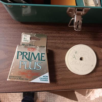 WALLACE TACKLE BOX WITH VARIOUS TACKLE