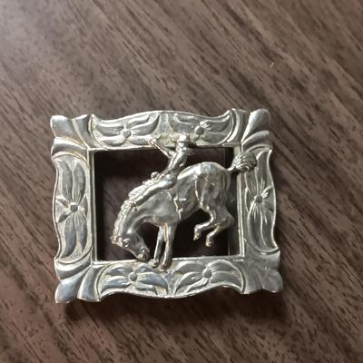 FOLDING POCKET KNIFE, LEATHER SHEATH AND SMALL BELT BUCKLE