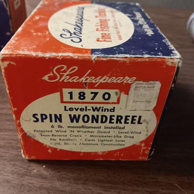 SHAKESPEARE SPIN-WONDEREEL NO 1870 WITH ORIGINAL BOX AND INSTRUCTIONS