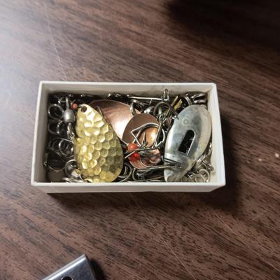 SPORT KING MODEL 150 FLY REEL, FISHING FLIES IN A BOOK, CO SPORTSMAN DETAILED MAPS AND MORE