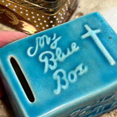 Lot 44 Porcelain lot