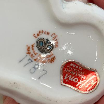 Lot 44 Porcelain lot